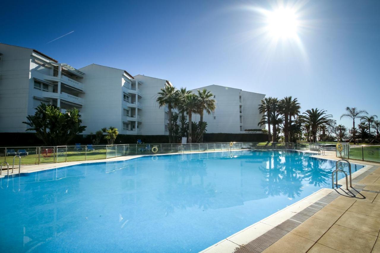 Banus - Banus Playa Rocio Beachfront Complex Apartment