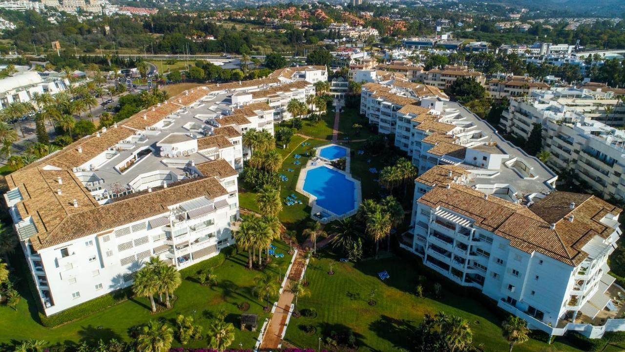 Banus - Banus Playa Rocio Beachfront Complex Apartament